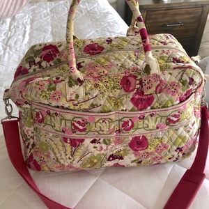 Vera Bradley Weekender Bag Very Good Condition